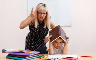 Face à un enfant en difficulté, 15 attitudes positives à adopter