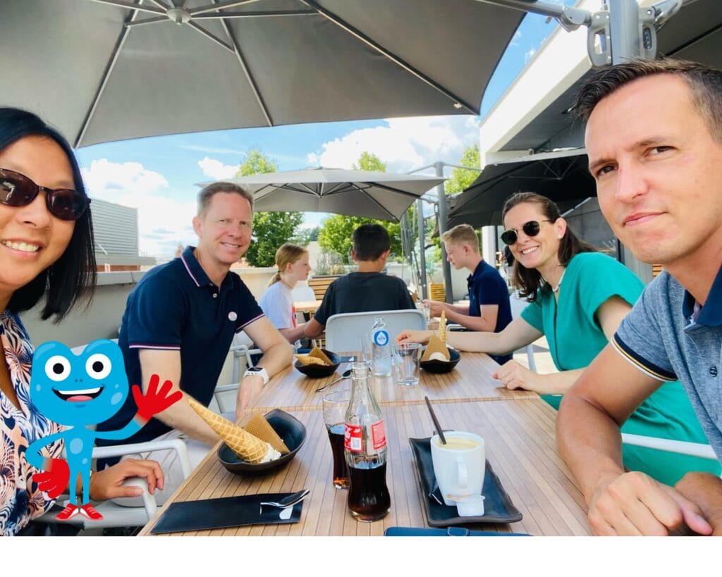 Entre une collaboration avec une enseignante, les sorties des jeux de cartes et de nombreux nouveaux produits, la rentrée scolaire 2022 est chargée pour Apili !